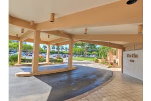 1000 Saint Charles Pl L4 Pembroke Pines, FL 33026 - MLS#A11888107