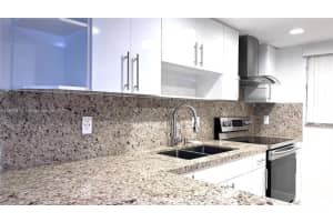 5903 W 28th Ave 3 Hialeah, FL 33016 - MLS#A11888111