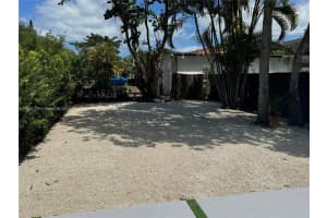 1000 Ne 134th St North Miami, FL 33161 - MLS#A11888124