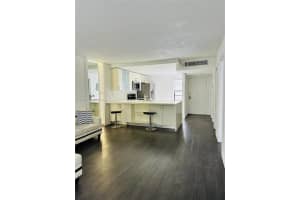 20400 W Country Club Dr 414, Aventura