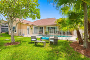 1171 Laguna Springs Dr Weston, FL 33326 - MLS#A11888172