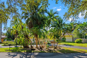 17900 Sw 83rd Ave Palmetto Bay, FL 33157 - MLS#A11888198