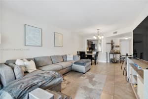 116 Lake Emerald Dr 102 Oakland Park, FL 33309 - MLS#A11888275