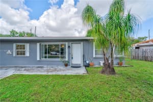 1631 Ne 32nd St Pompano Beach, FL 33064 - MLS#A11888280