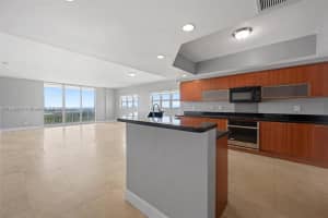 14951 Royal Oaks Ln 2009 North Miami, FL 33181 - MLS#A11888311