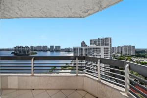 19101 Ne 36th Ct 1905 Aventura, FL 33180 - MLS#A11888318