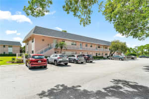 18081 Se Country Club Dr 22-216, Jupiter