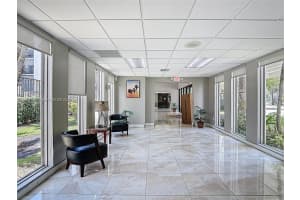 201 178th Dr 427 Sunny Isles Beach, FL 33160 - MLS#A11888419