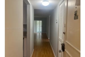4158 Nw 90th Ave 207, Coral Springs