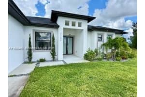 2100 Nw 21st Street Cape Coral, FL 33993 - MLS#A11888457