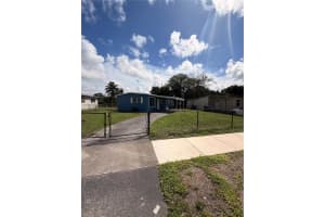 318 Nw 30th Ter Fort Lauderdale, FL 33311 - MLS#A11888466