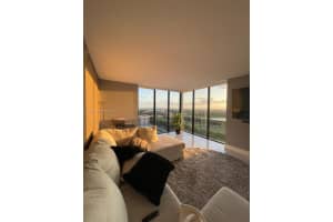 5252 Nw 85th Ave 1702 Doral, FL 33166 - MLS#A11888474