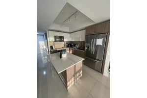 5252 Nw 85th Ave 1702 Doral, FL 33166 - MLS#A11888474