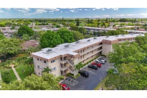 5001 Nw 34th St 201 Lauderdale Lakes, FL 33319 - MLS#A11888511