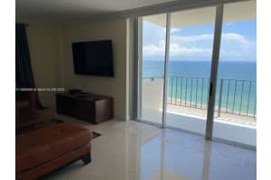 1900 S Ocean Blvd 10f Lauderdale By The Sea, FL 33062 - MLS#A11888541