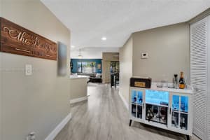 8106 Nw 15th Mnr 8106 Plantation, FL 33322 - MLS#A11888545