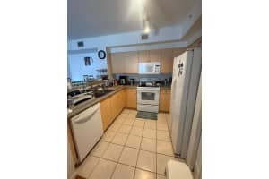 8040 N Nob Hill Rd 105 Tamarac, FL 33321 - MLS#A11888553