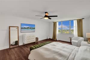 10000 W Bay Harbor Dr Ph23 Bay Harbor Islands, FL 33154 - MLS#A11888560