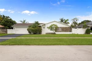 20847 Sugarloaf Ln, Boca Raton