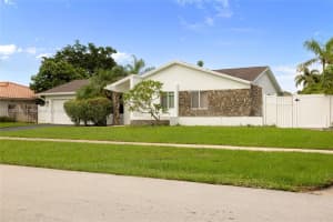 20847 Sugarloaf Ln Boca Raton, FL 33428 - MLS#A11888563