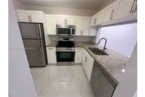 10353 Nw 8th St 206 Pembroke Pines, FL 33026 - MLS#A11888579