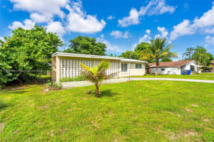 6431 Roosevelt St 6431 Hollywood, FL 33024 - MLS#A11888604