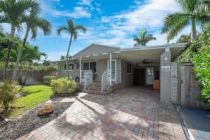 824 Ne 17th Ct, Fort Lauderdale