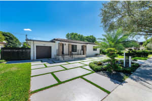 625 Miller Dr Miami Springs, FL 33166 - MLS#A11888698