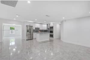 305 E 6 St Lehigh Acres, FL 33975 - MLS#A11888702