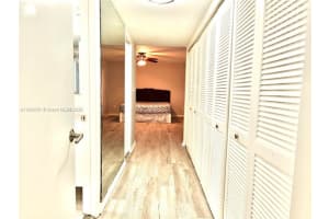 601 Ives Dairy Rd 101-8 Miami, FL 33179 - MLS#A11888767