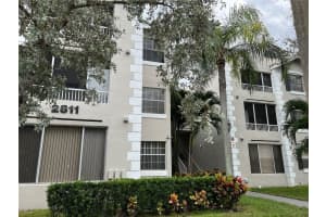 2811 N Oakland Forest Dr 309 Oakland Park, FL 33309 - MLS#A11888772