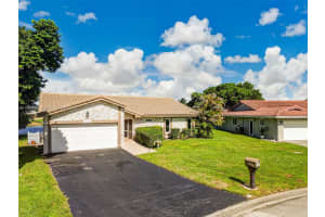 10431 Nw 70th Ct Tamarac, FL 33321 - MLS#A11888780