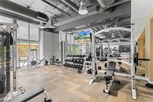 16385 Biscayne Blvd 1918 North Miami Beach, FL 33160 - MLS#A11888802