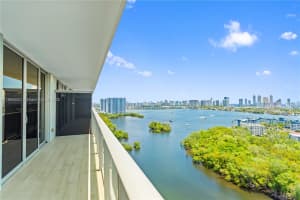 16385 Biscayne Blvd 1918 North Miami Beach, FL 33160 - MLS#A11888802
