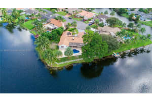 9881 Sw 1st Ct Plantation, FL 33324 - MLS#A11888821