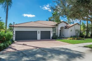 5173 Lakewood Dr, Cooper City