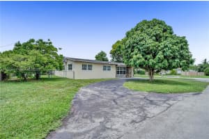 6540 Mckinley St Hollywood, FL 33024 - MLS#A11888841