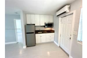 1201 Ne 5th Ave 3 Fort Lauderdale, FL 33304 - MLS#A11888880