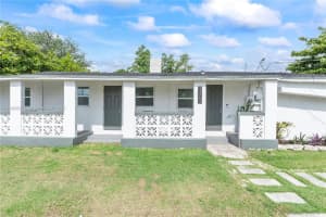 1101 Nw 40th St, Miami