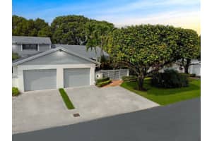 10001 Nw 52nd Ter, Doral