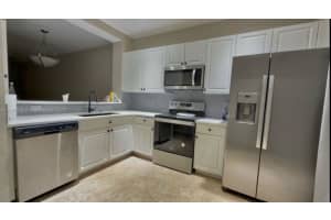 661 Nw 42nd Ave Plantation, FL 33317 - MLS#A11888919