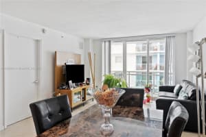 6917 Collins Ave 1512 Miami Beach, FL 33141 - MLS#A11888924