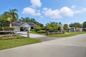11521 Nw 23rd St Plantation, FL 33323 - MLS#A11888933