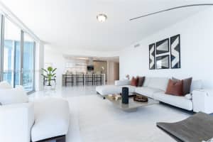 17111 Biscayne Blvd 2109 North Miami Beach, FL 33160 - MLS#A11888994