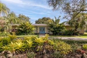 8241 Sw 142nd St, Palmetto Bay