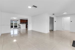 8310 Nw 26th St Sunrise, FL 33322 - MLS#A11889011
