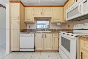 206 Se 10th St 303 Dania Beach, FL 33004 - MLS#A11889012