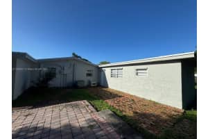 6241 Nw 12th St Sunrise, FL 33313 - MLS#A11889051