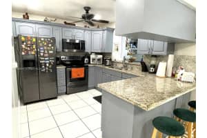 1213 Sw 82nd Ave North Lauderdale, FL 33068 - MLS#A11889067