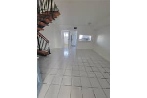 355 E 33rd St 203 Hialeah, FL 33013 - MLS#A11889093